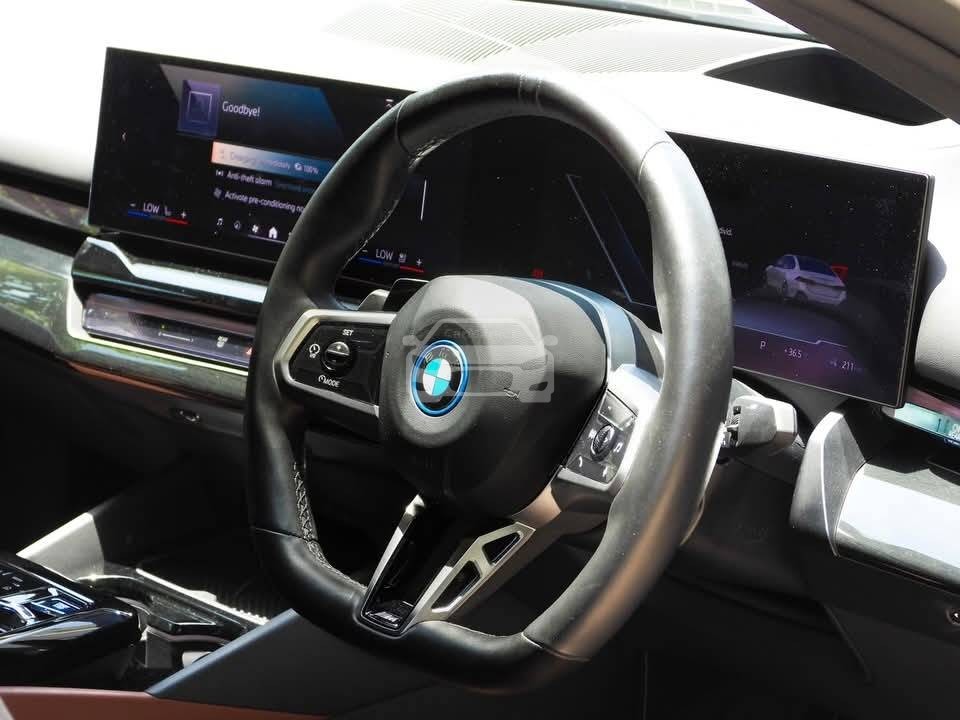 Slider Indicator Image 5