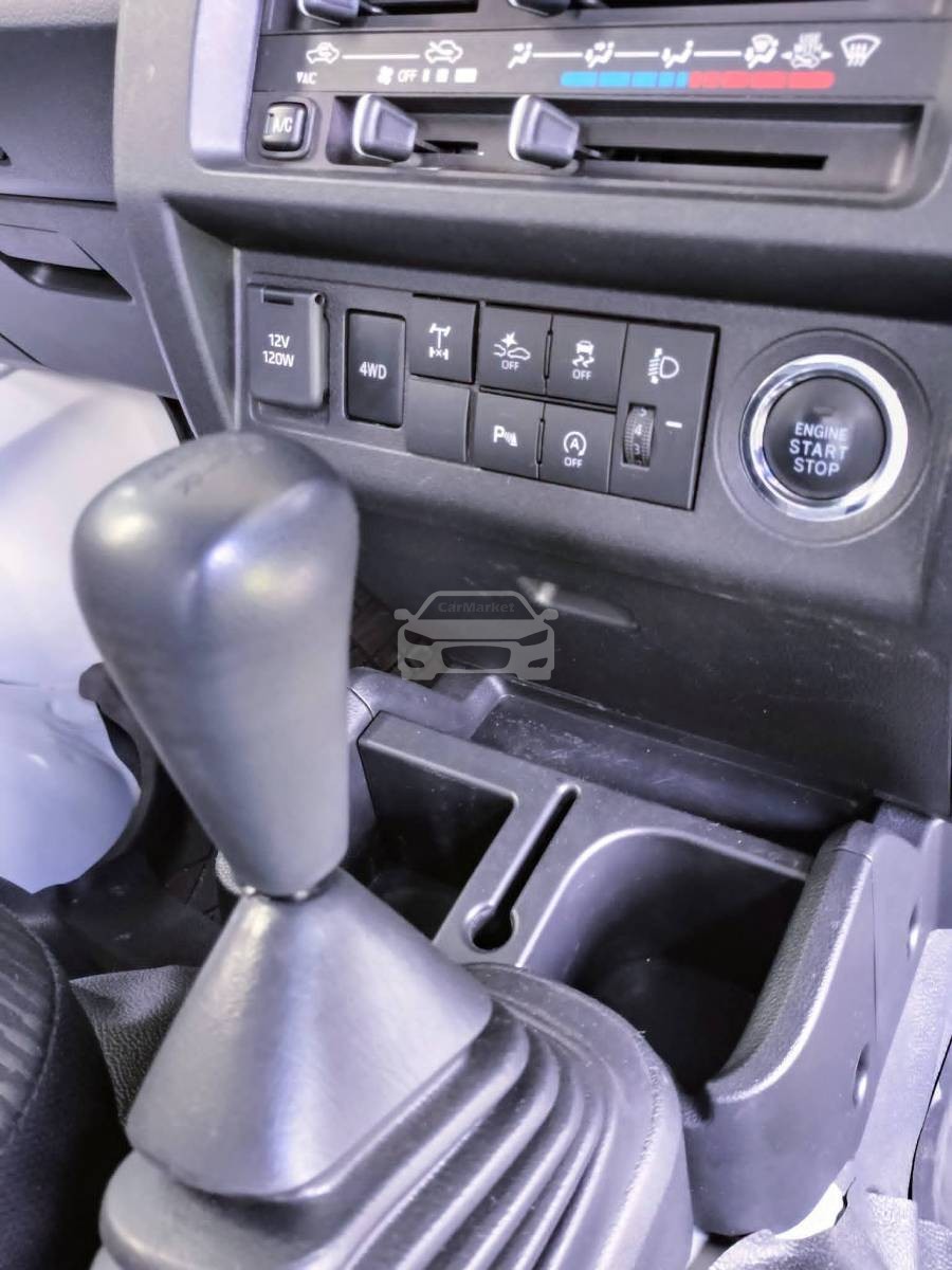 Slider Indicator Image 4