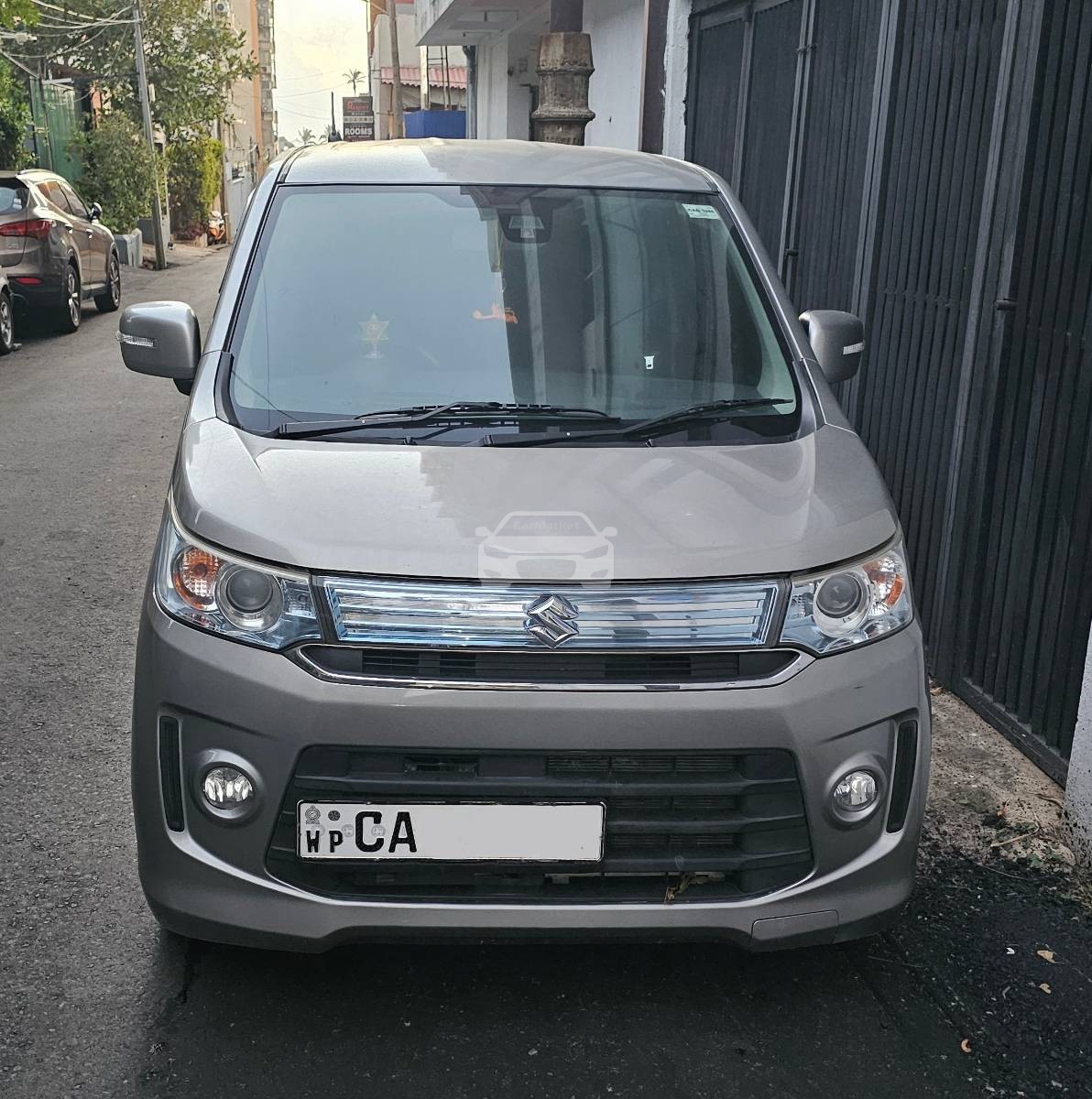 Suzuki Wagon R Stingray SAFETY PUSH START 2014 