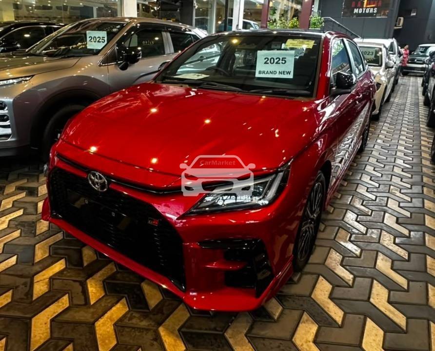 Toyota Yaris Ativ GR SPORT HYBRID 2025 