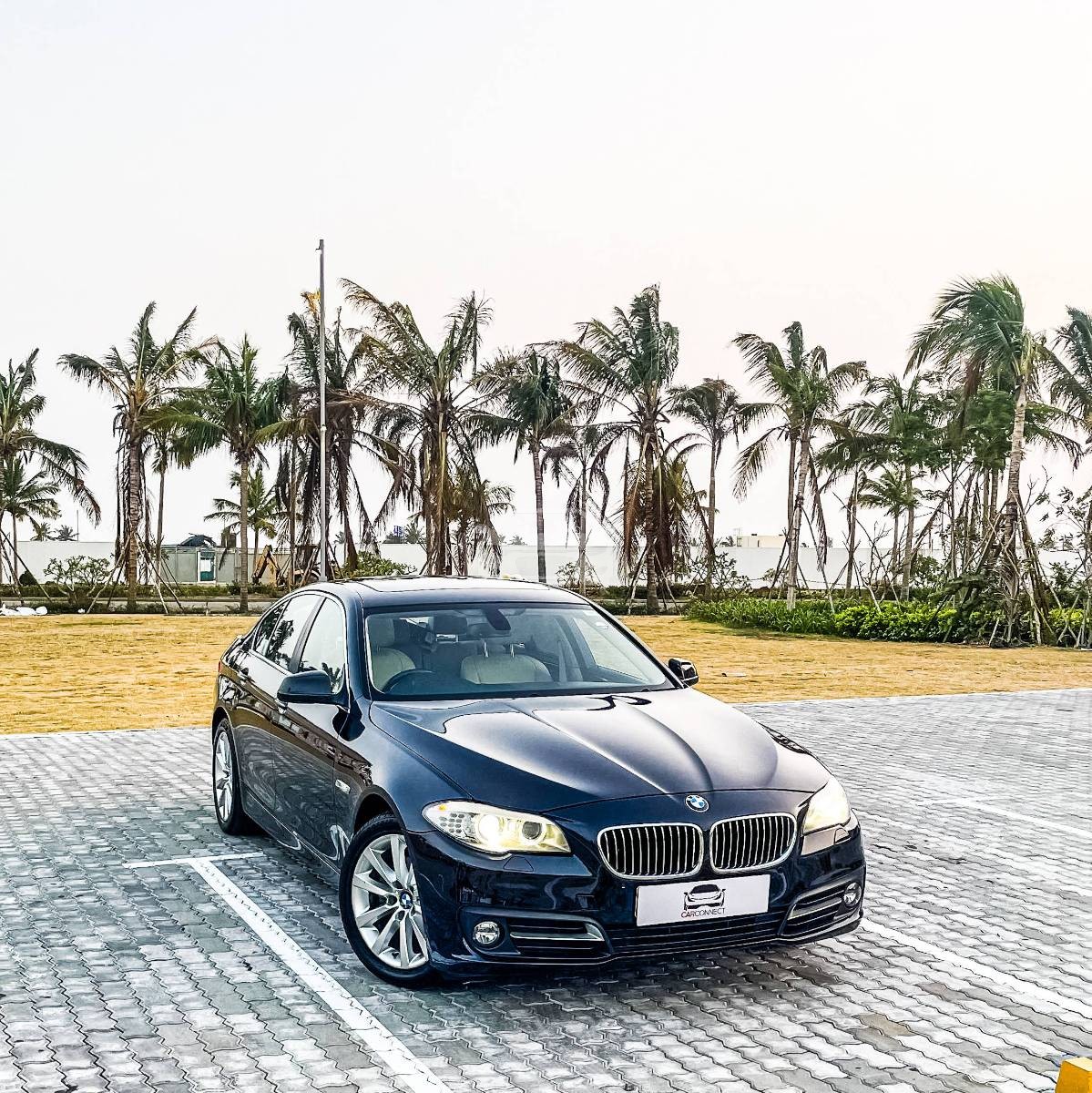 Image BMW 528i 2.0L Turbo 2011