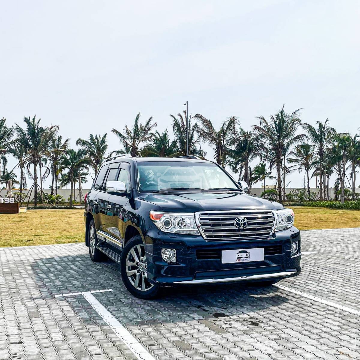 Image Toyota Land Cruiser Sahara ZX V8 2015