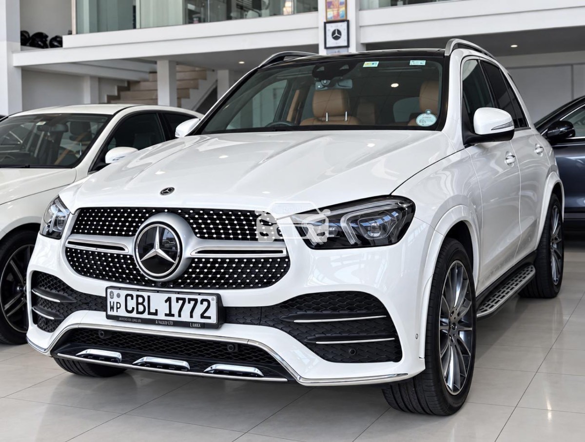 Mercedes Benz GLE 300D 2020 