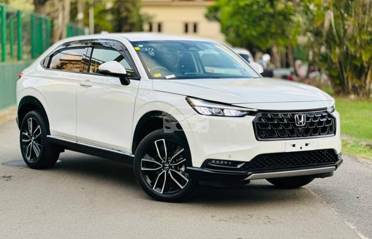 Honda Vezel Z PREMIUM BLACK EDITION 2024 