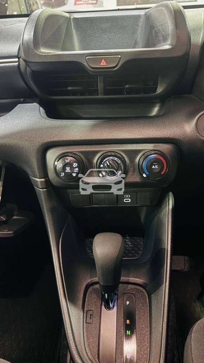 Slider Indicator Image 5