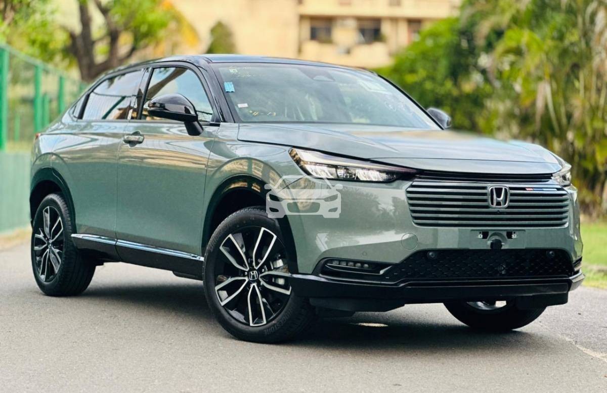 Honda Vezel Z PLAY MOONROOF 2026 