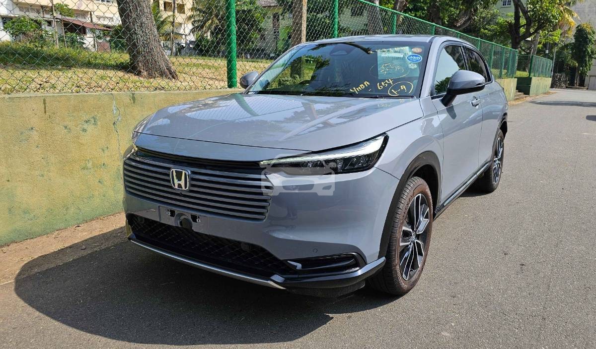 Honda Vezel Z GRADE HYBRID 2025 