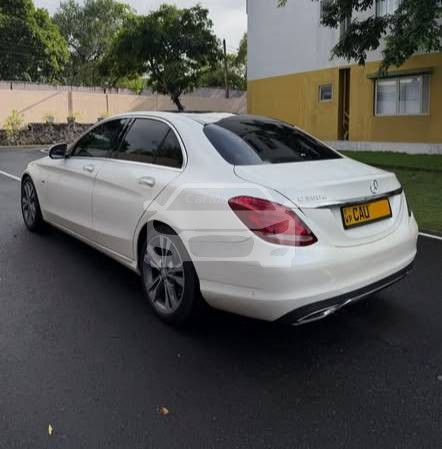 Slider Indicator Image 3