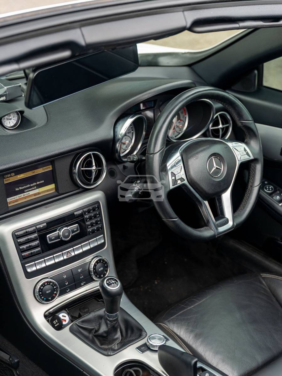 Slider Indicator Image 4