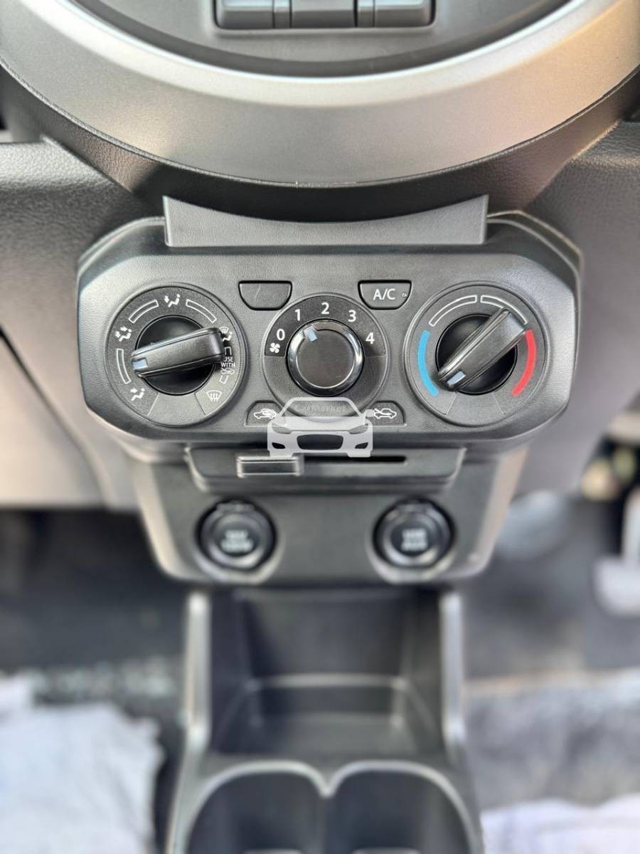 Slider Indicator Image 4
