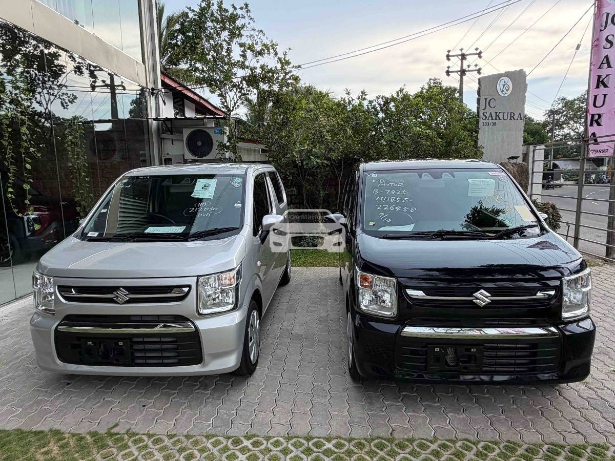 Suzuki Wagon R FZ 2025 