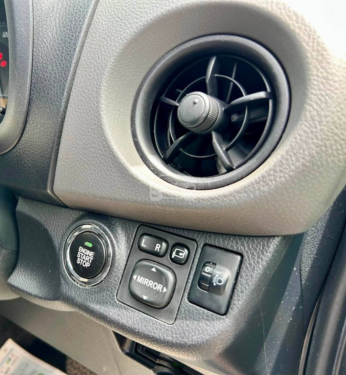 Slider Indicator Image 4