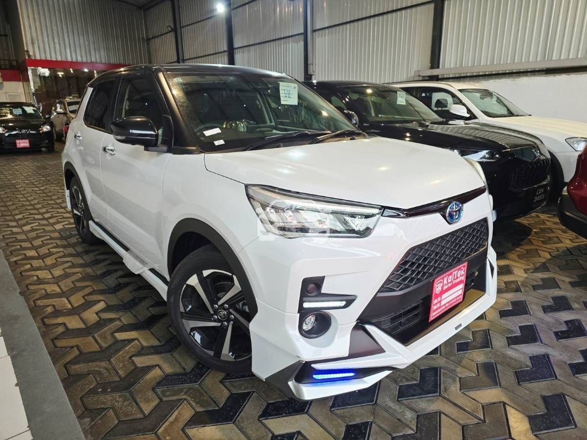 Toyota Raize Hybrid Bodykit 2026 