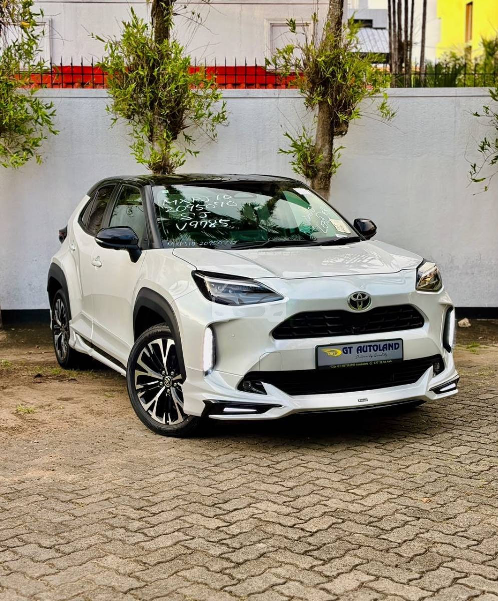 Toyota Yaris Cross Z  Hybrid 1.5L Modellista Body 2026 