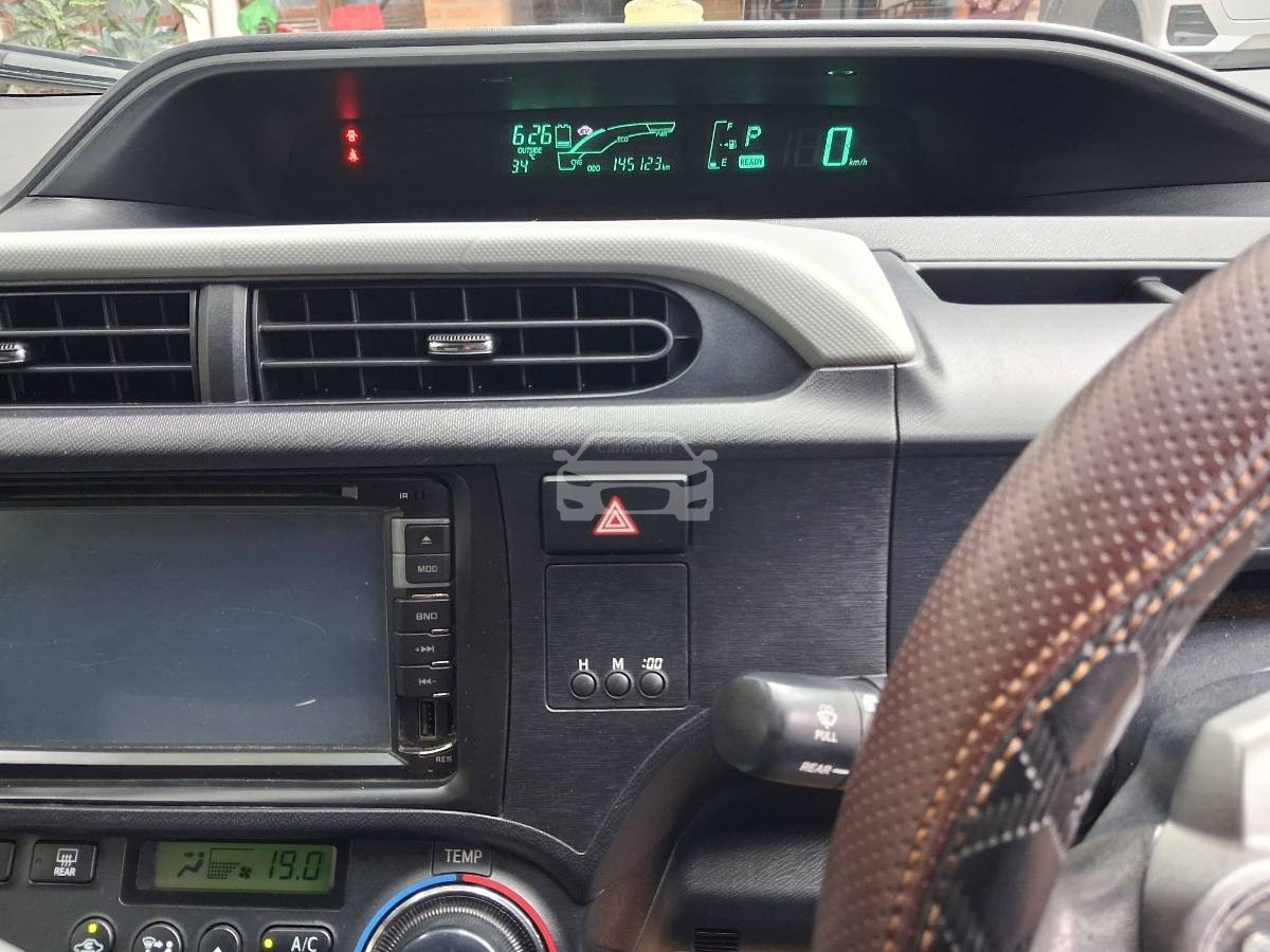 Slider Indicator Image 4