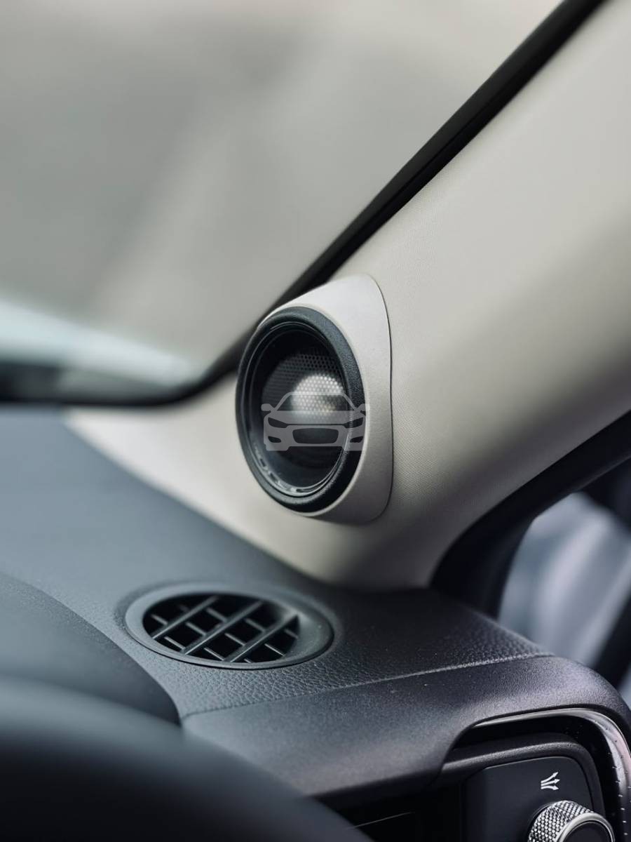 Slider Indicator Image 4